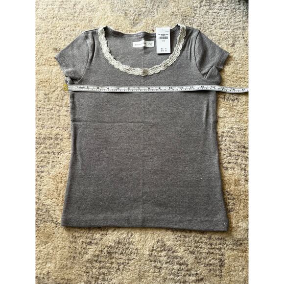 NWT Abercrombie Kids shirt  11/12 - Picture 2 of 5